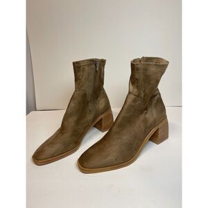 NWOT Dolce Vita Brown Block Heel Ankle Boots - Size 9.5M
